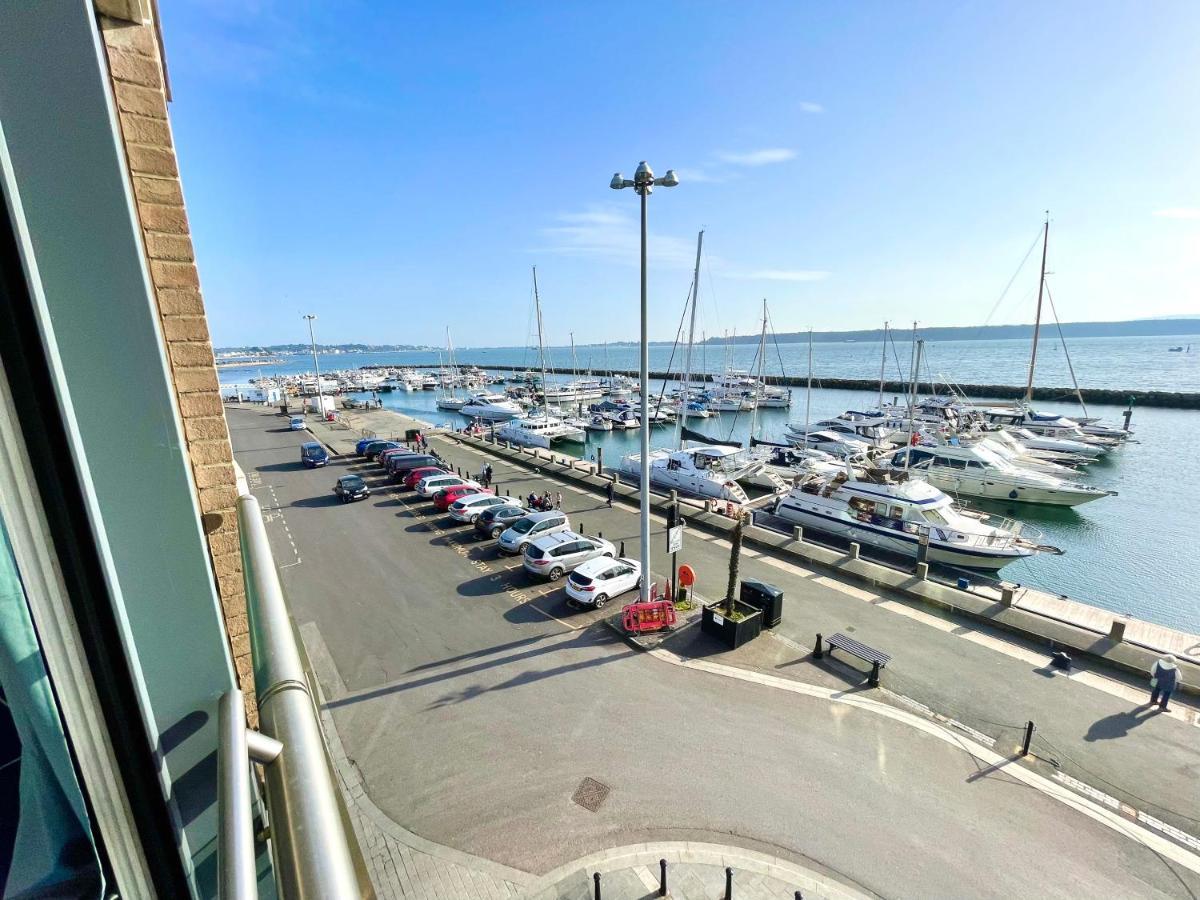 Quay & Sea View Spacious Modern Secure Parking Apartment Poole Exterior photo